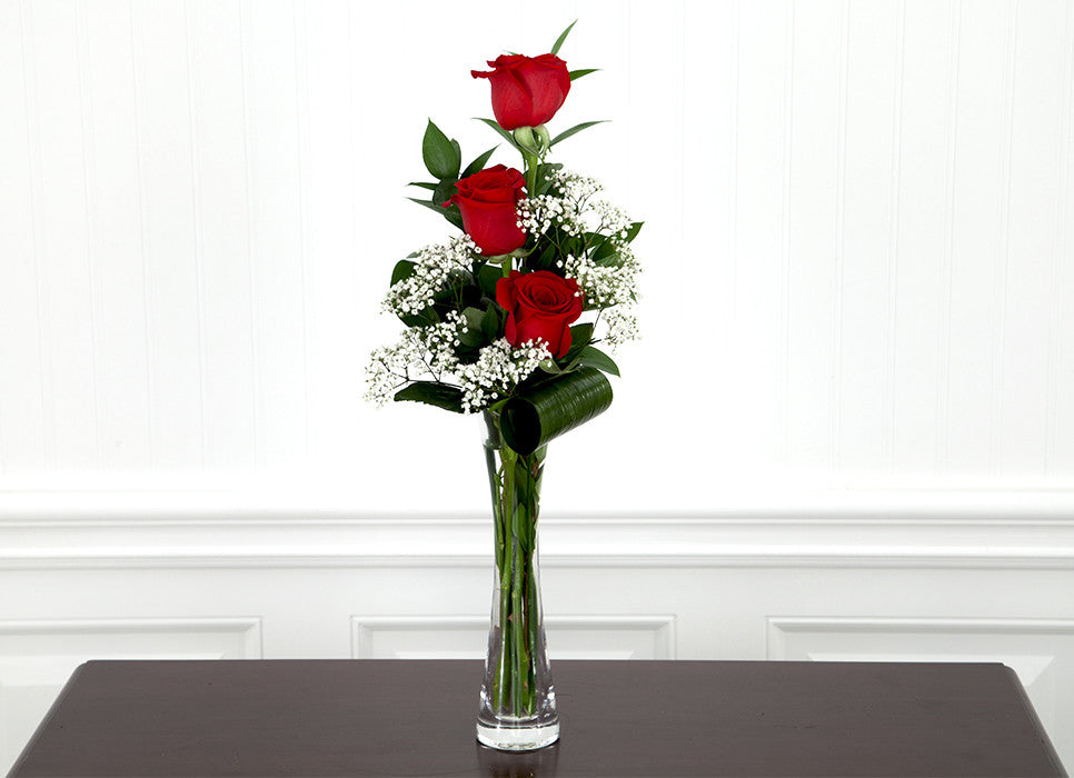 Roses in a Bud Vase – Sunstrum's Florist